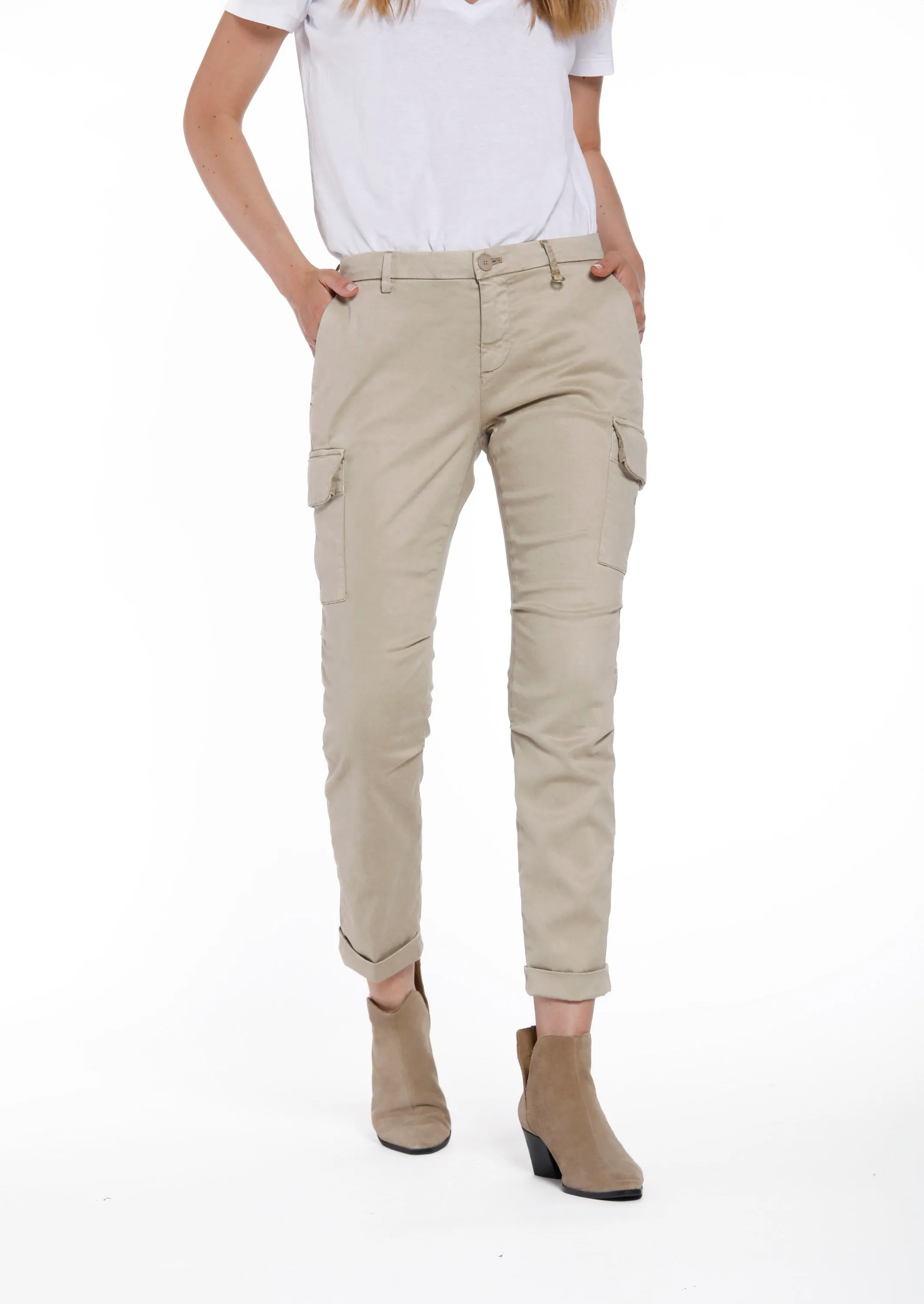 Chile City woman cargo pants in stretch satin icon washes curvy sold by Mason's product image thumbnail 3