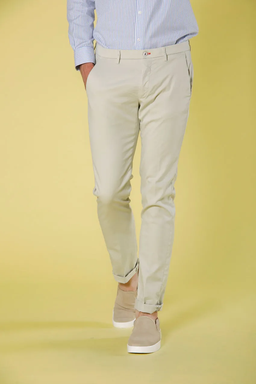 Torino Summer Color men's chino pants in cotton and tencel slim sold by Mason's