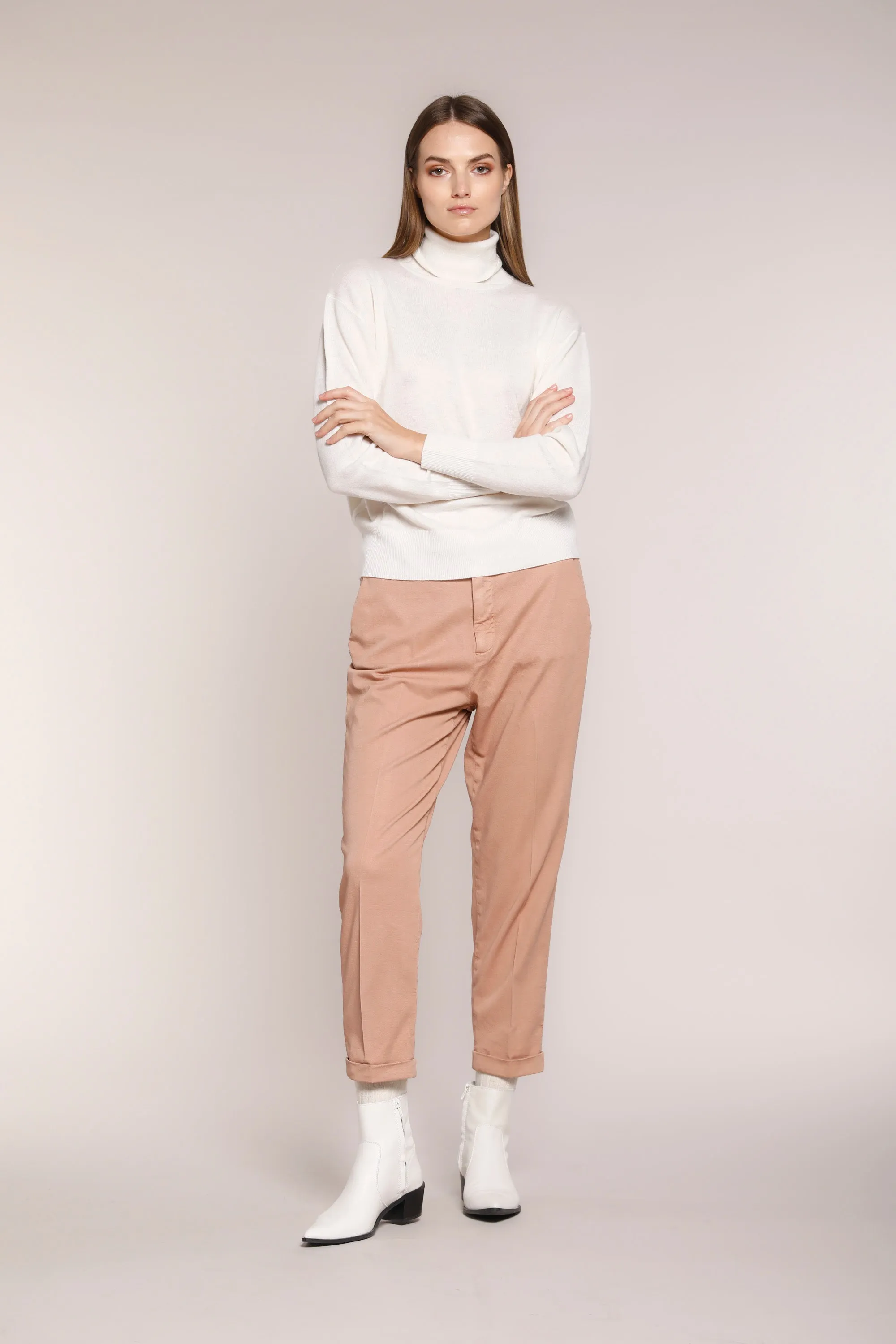 New York Cozy twill woman chino pants relaxed sold by Mason's product image thumbnail 2