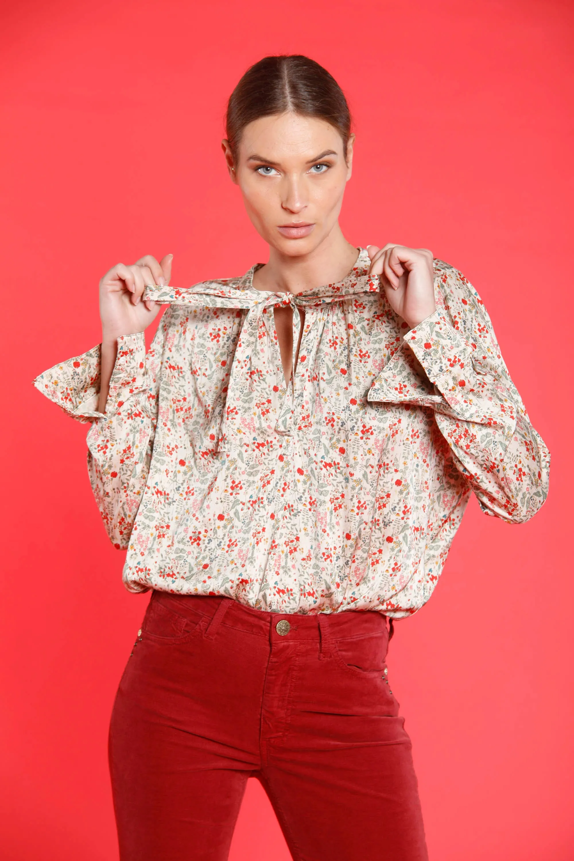 Adele Bow woman flowery viscose shirt with ribbon sold by Mason's product image thumbnail 2