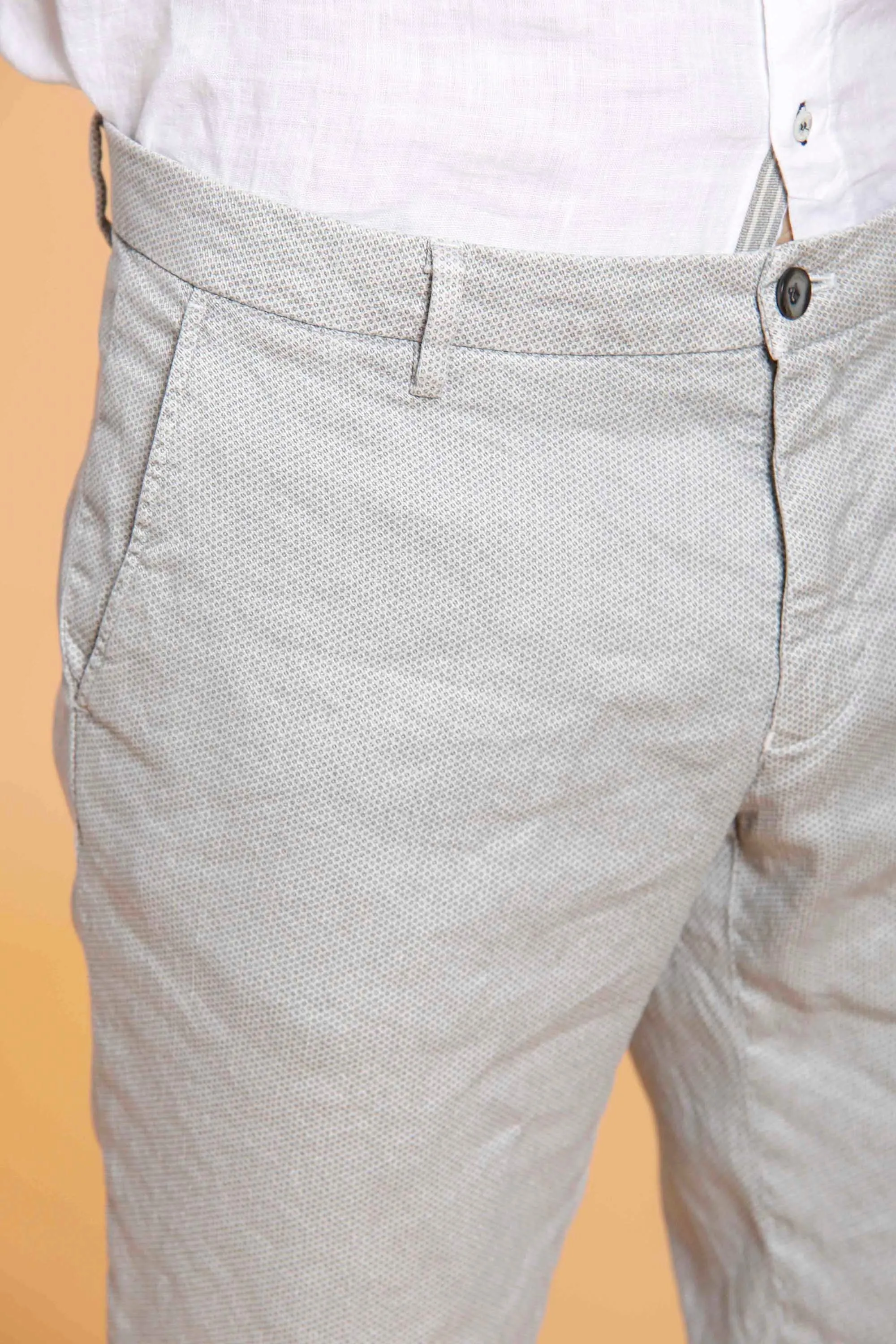Milano Style man chino pants in linen and cotton with micropattern extra slim sold by Mason's product image thumbnail 4