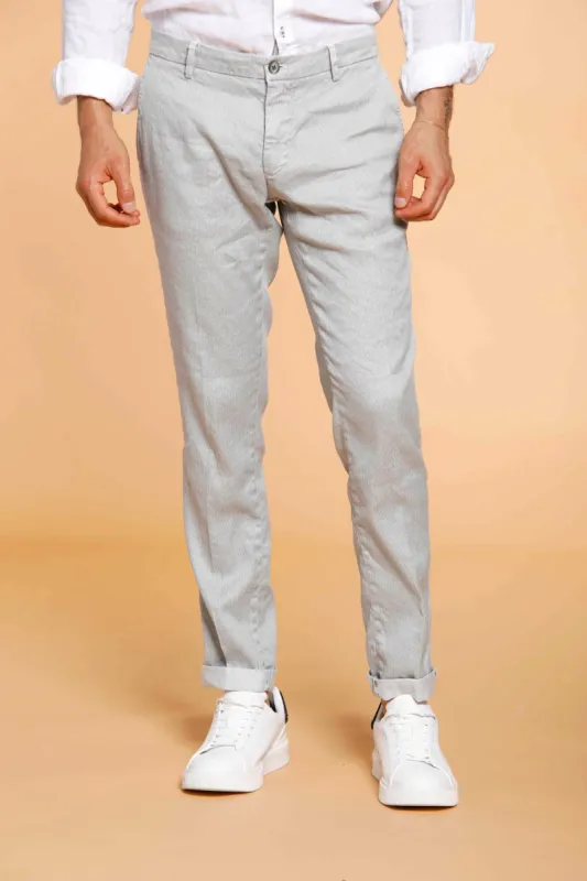 Milano Style man chino pants in linen and cotton with micropattern extra slim sold by Mason's
