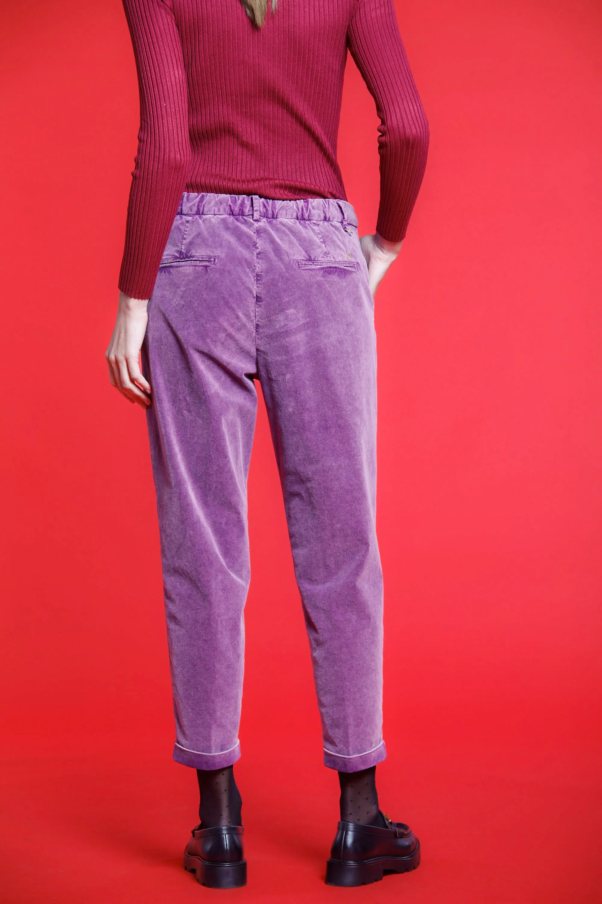 New York Cozy woman chino pants in velvet twill relaxed sold by Mason's product image thumbnail 5