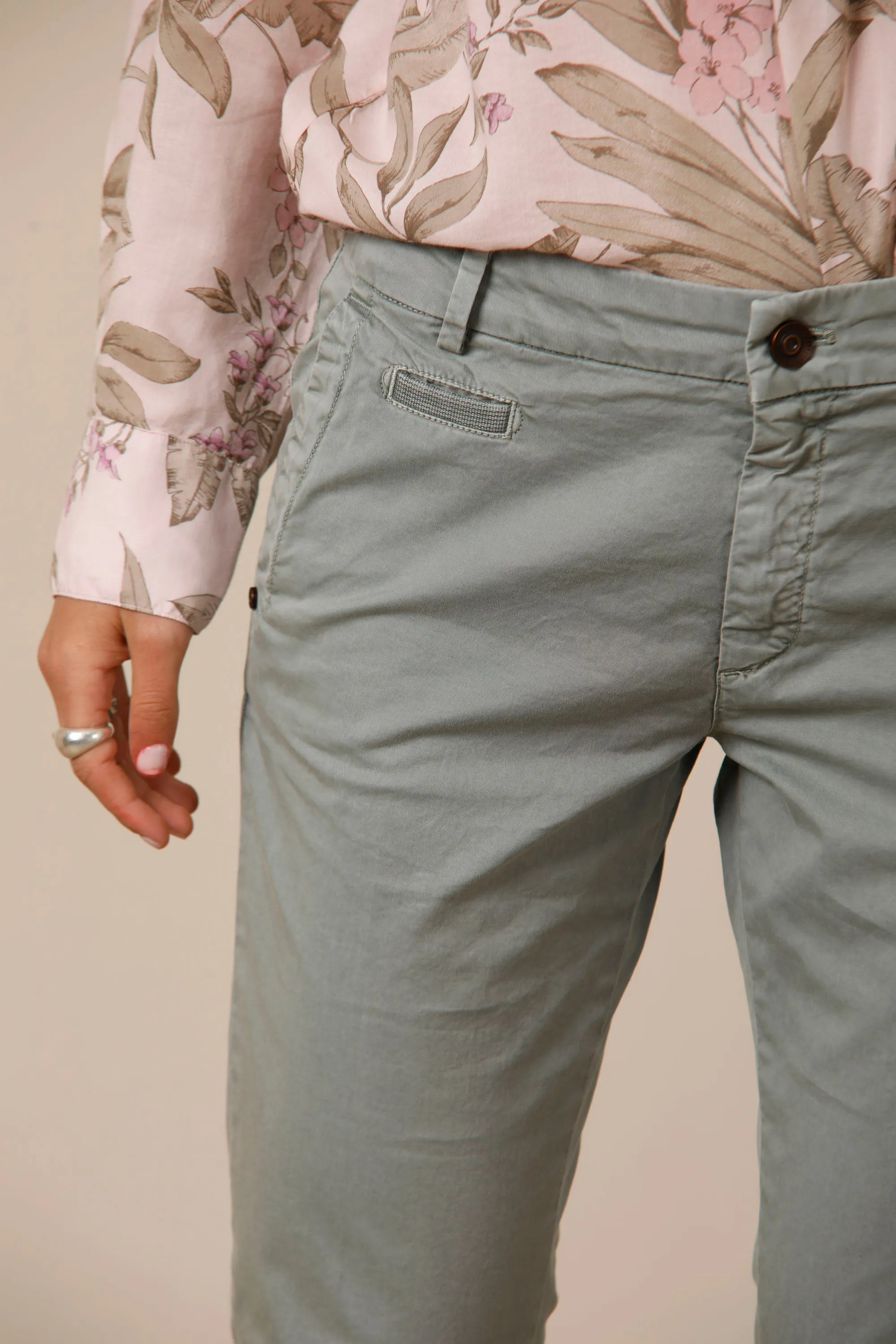 Jaqueline Archivio woman icon washes chino trousers in cotton curvy sold by Mason's product image thumbnail 2