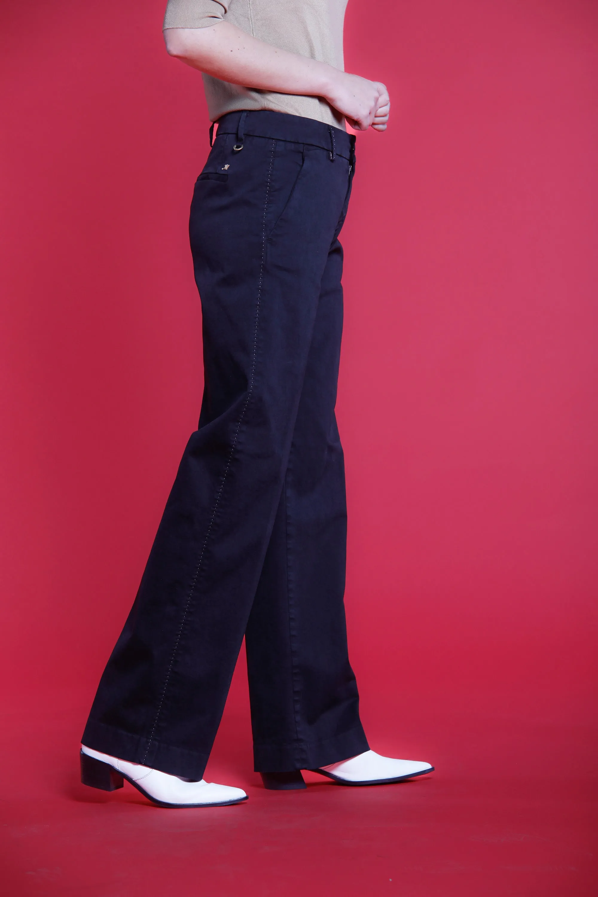 New York Straight woman satin chino pants sold by Mason's product image thumbnail 3