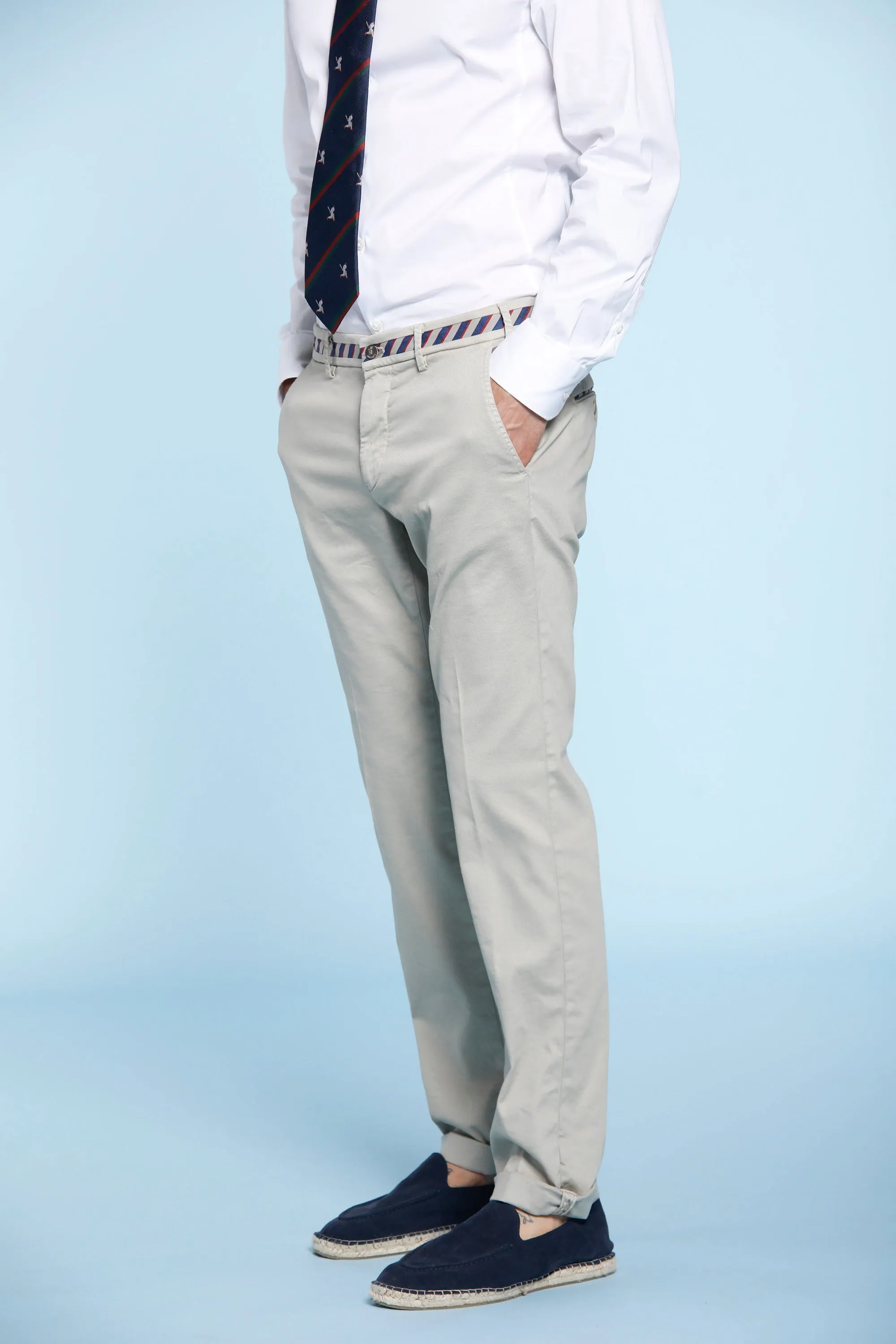 Torino Regimental man chino pants in cotton and tencel with ribbon slim sold by Mason's product image thumbnail 3