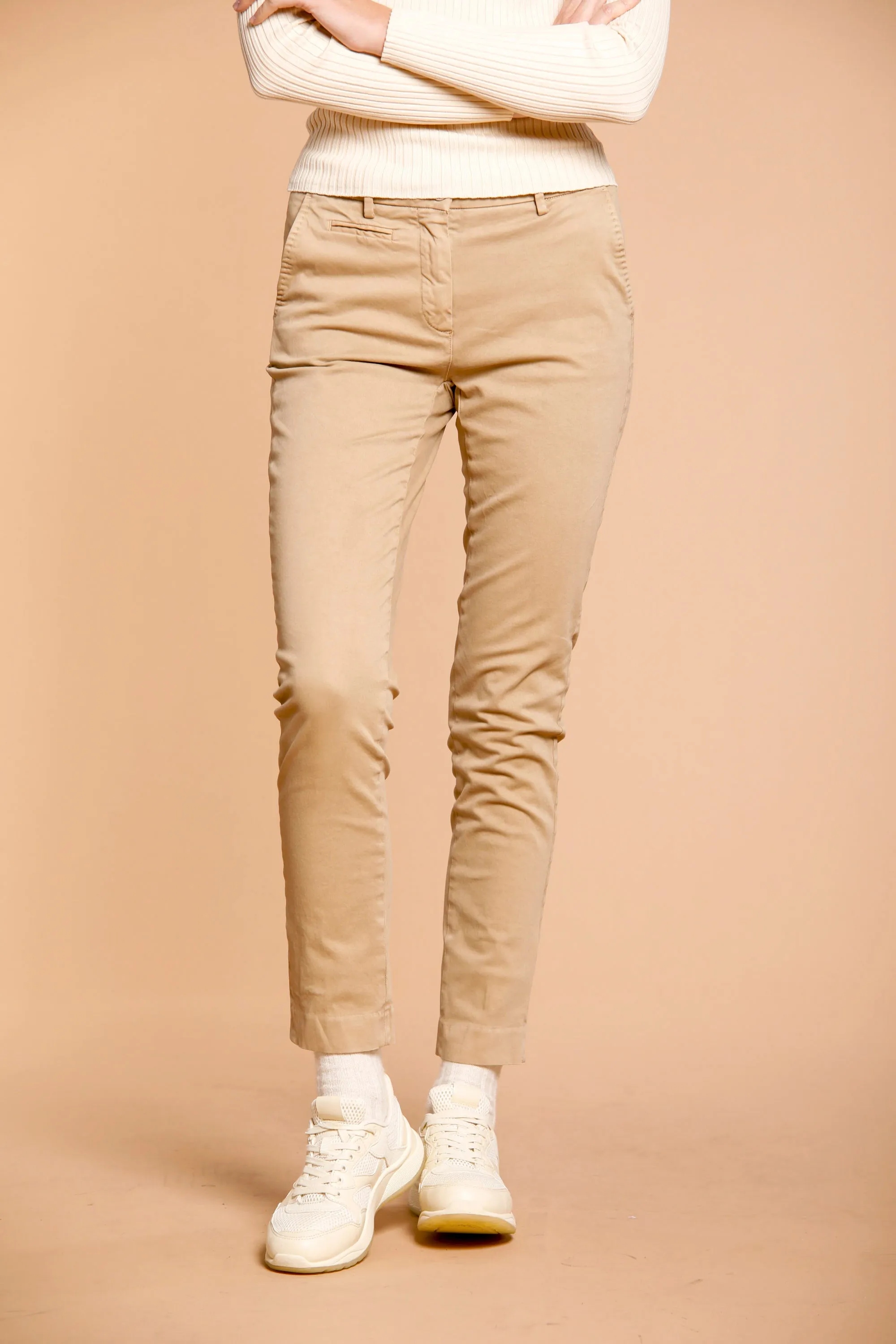 New York Slim woman satin chino pants ① sold by Mason's