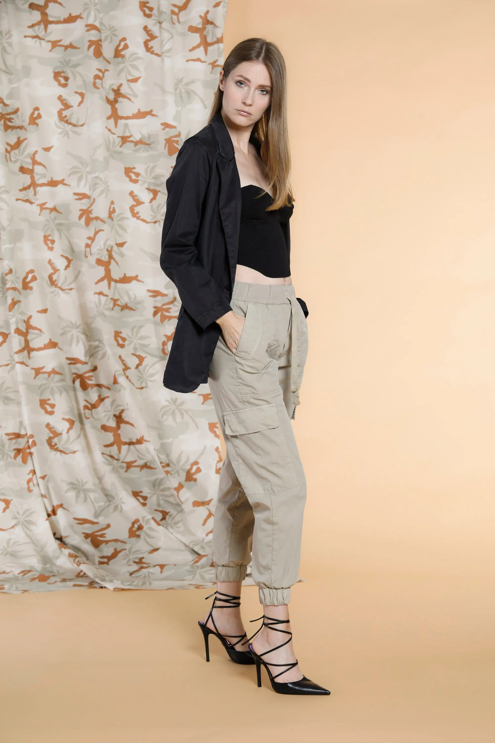Cargo Jogger woman cargo pants in poplin relaxed sold by Mason's product image thumbnail 2