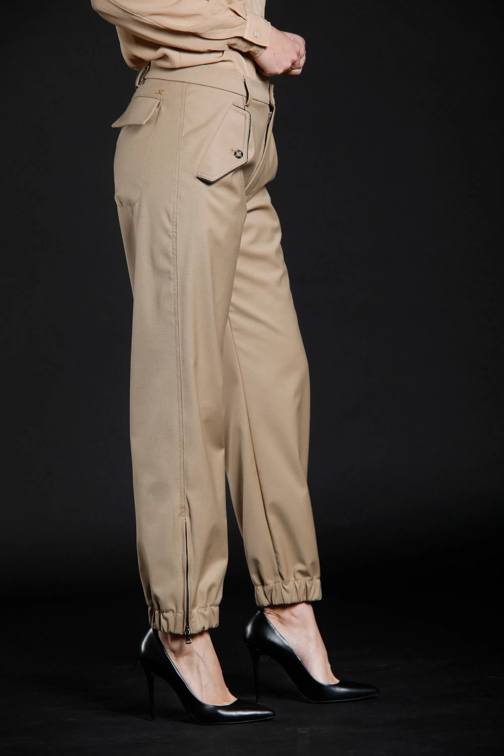 Evita woman wool cargo pants curvy sold by Mason's product image thumbnail 3