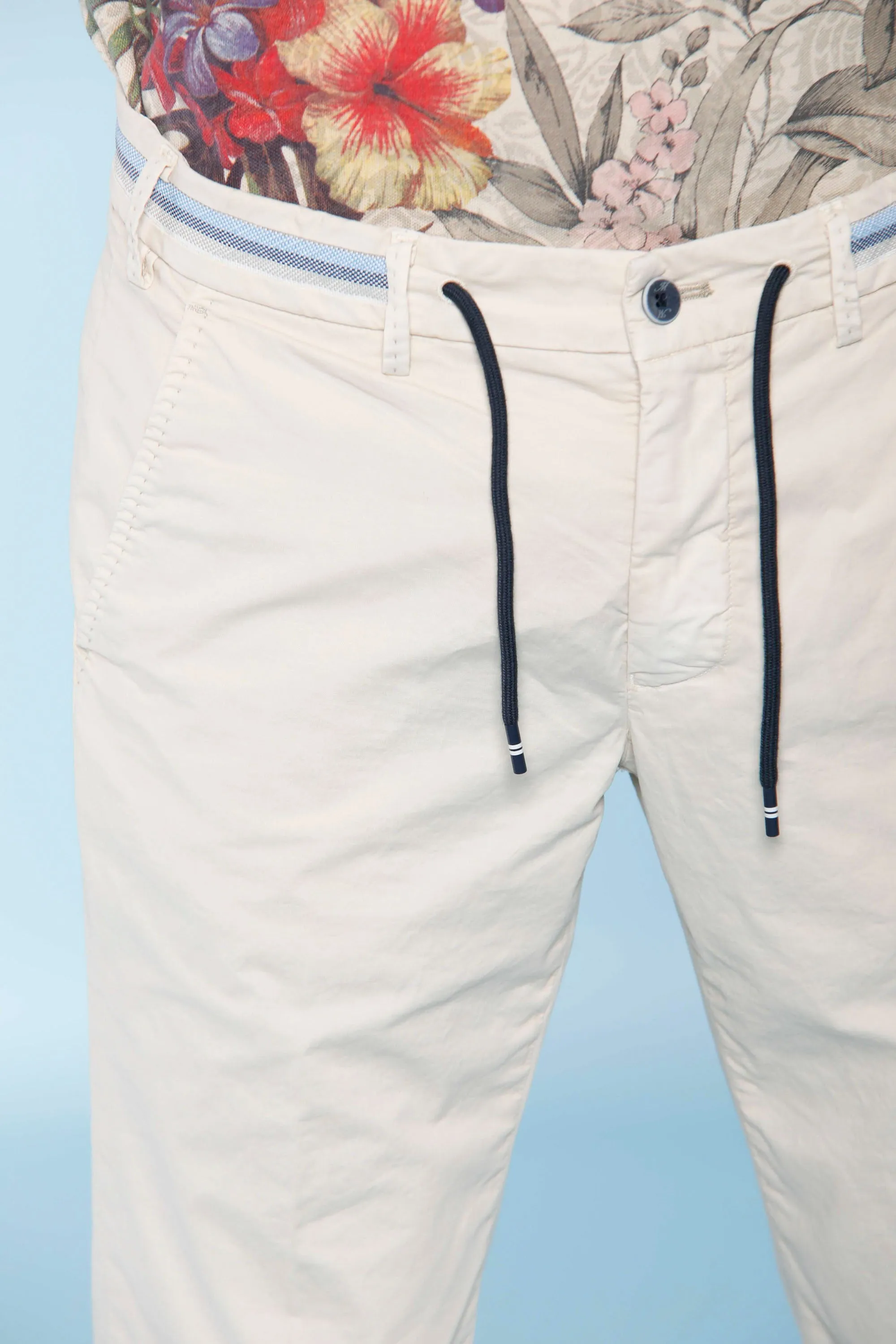 Torino Rainbow man chino pants in stretch gabardine with ribbon slim sold by Mason's product image thumbnail 3