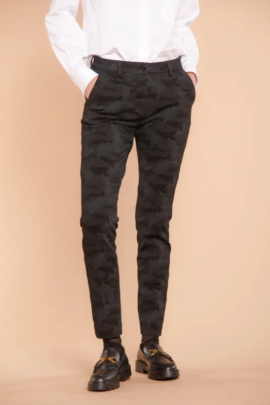New York Slim woman camouflage patterned jersey chino pants ① sold by Mason's