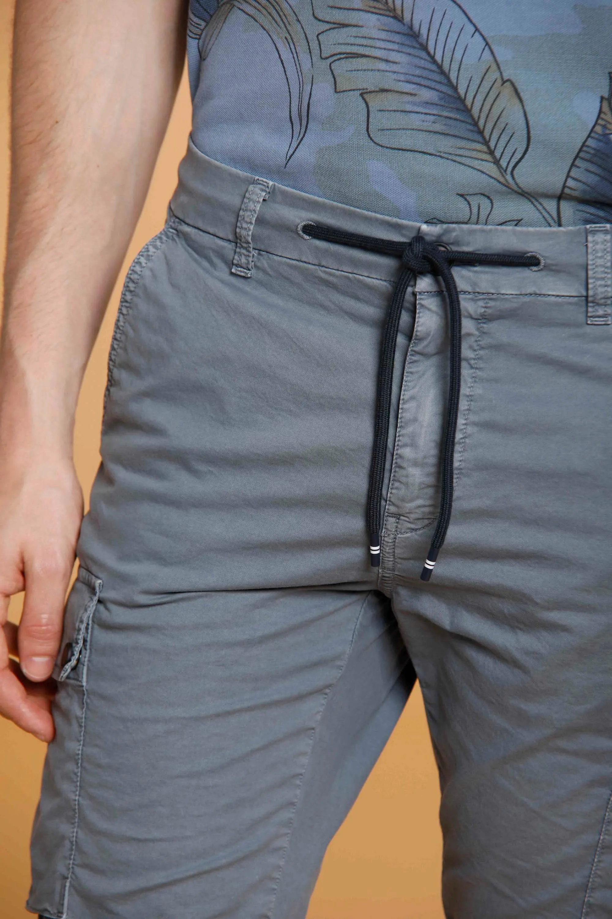 Chile Athleisure man cargo bermuda in stretch gabardine regular sold by Mason's product image thumbnail 3