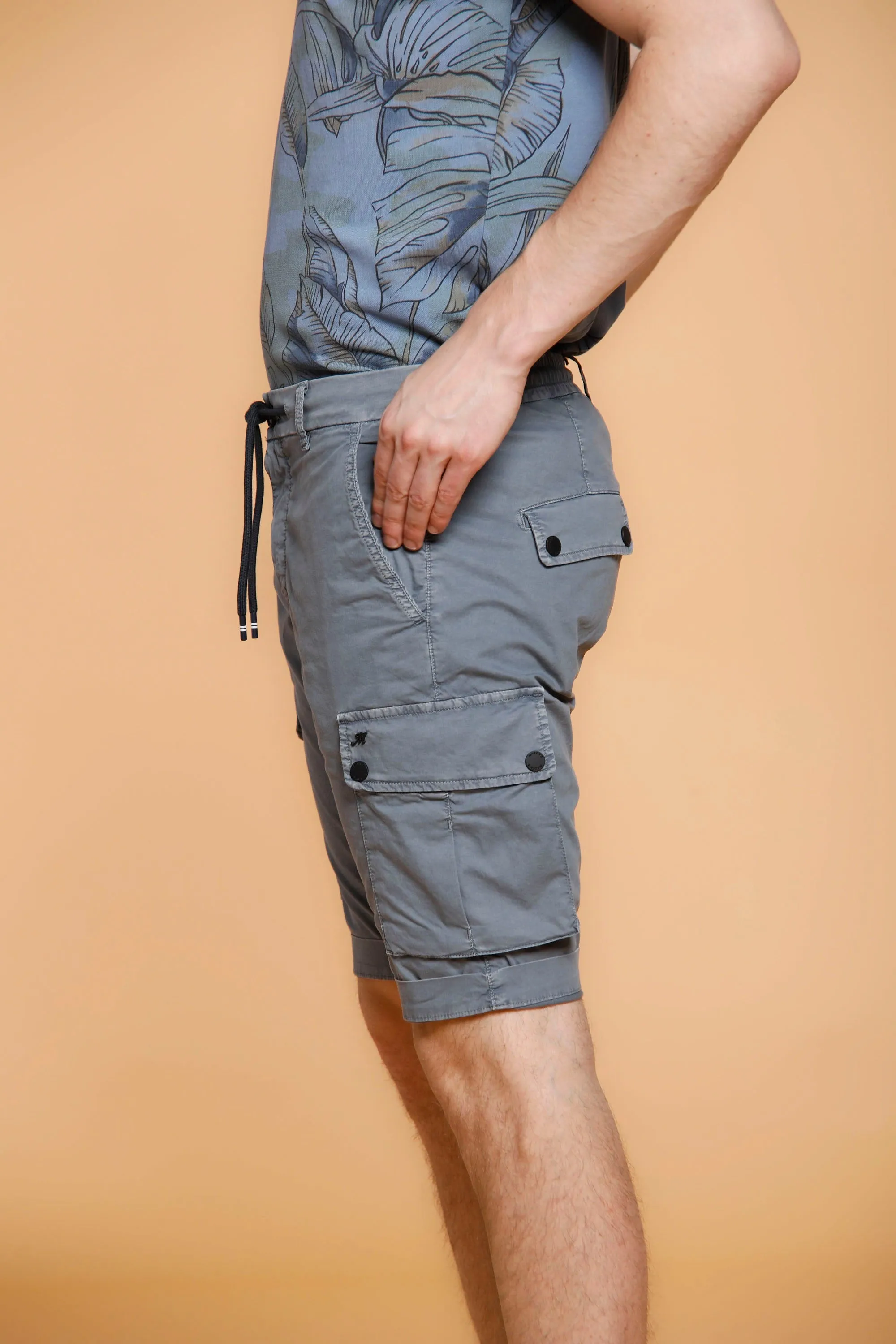 Chile Athleisure man cargo bermuda in stretch gabardine regular sold by Mason's product image thumbnail 4