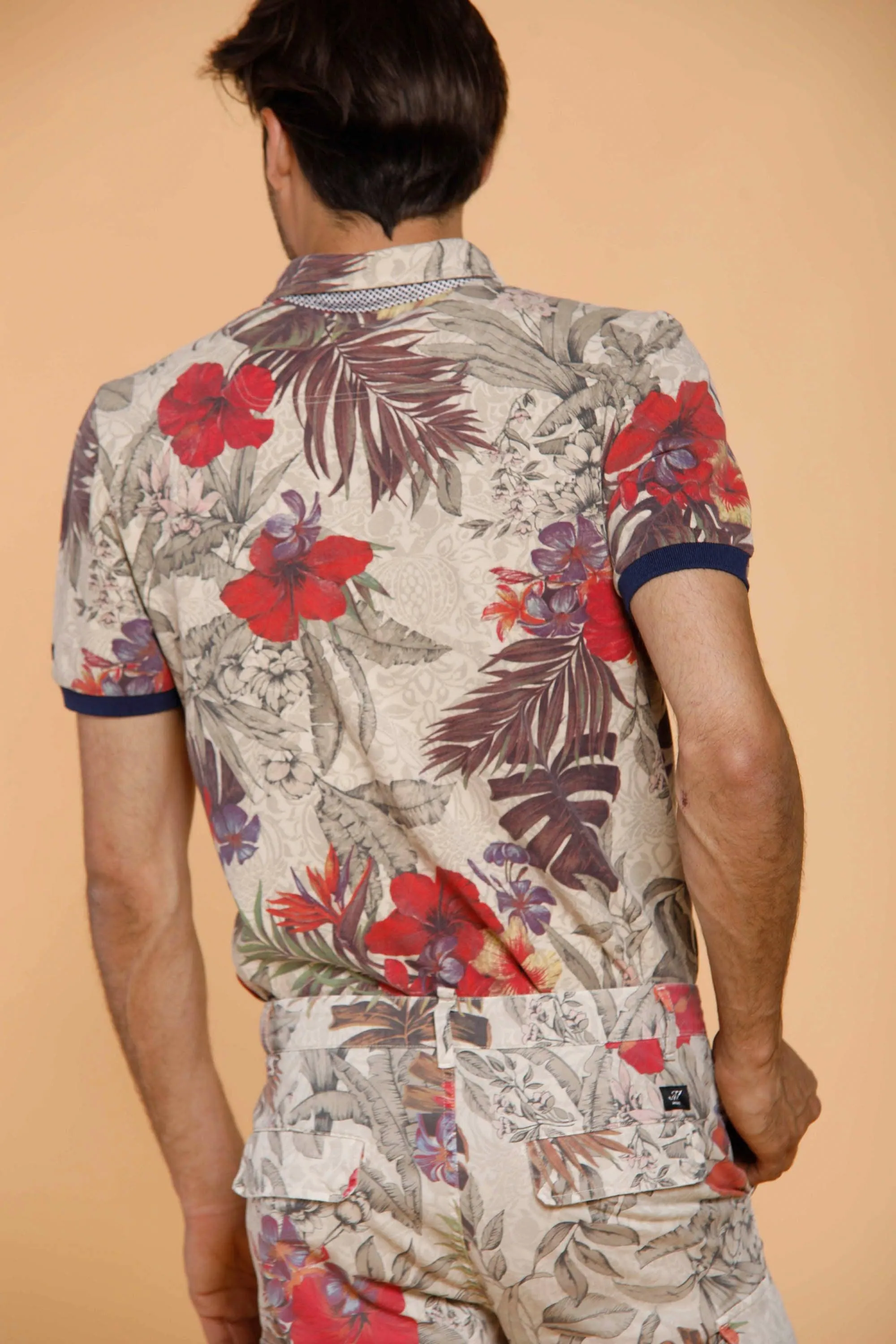 Chile man cargo bermuda in stretch satin with floral pattern regular sold by Mason's product image thumbnail 2