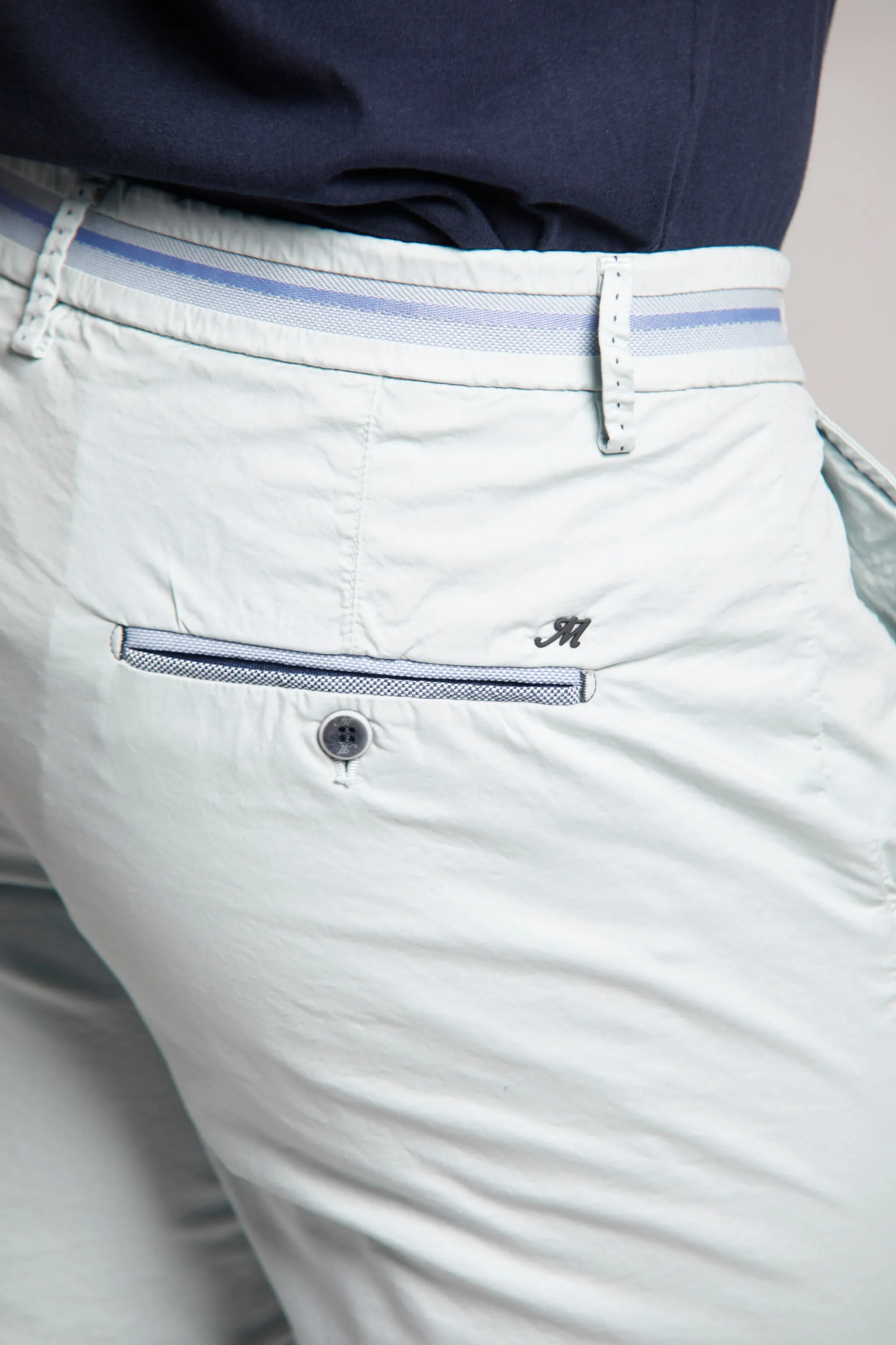 Torino Tapes man chino bermuda in stretch gabardine slim sold by Mason's product image thumbnail 4