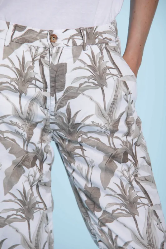 Linda Summer woman chino pants in tencel with palm pattern relaxed sold by Mason's