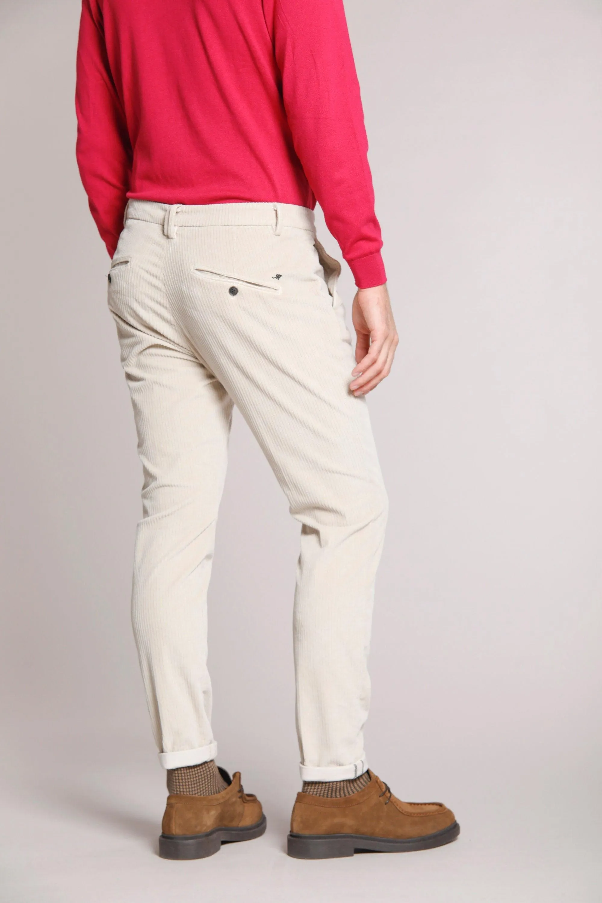 Osaka 1 Pinces man velvet chino pant costa france carrot sold by Mason's product image thumbnail 3