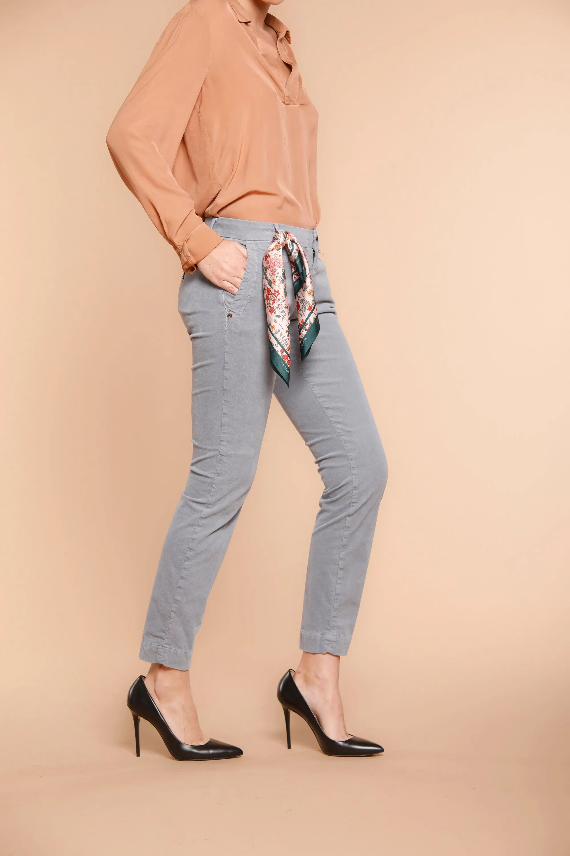 Jaqueline Archivio woman velvet milleraies chino pants curvy sold by Mason's product image thumbnail 3