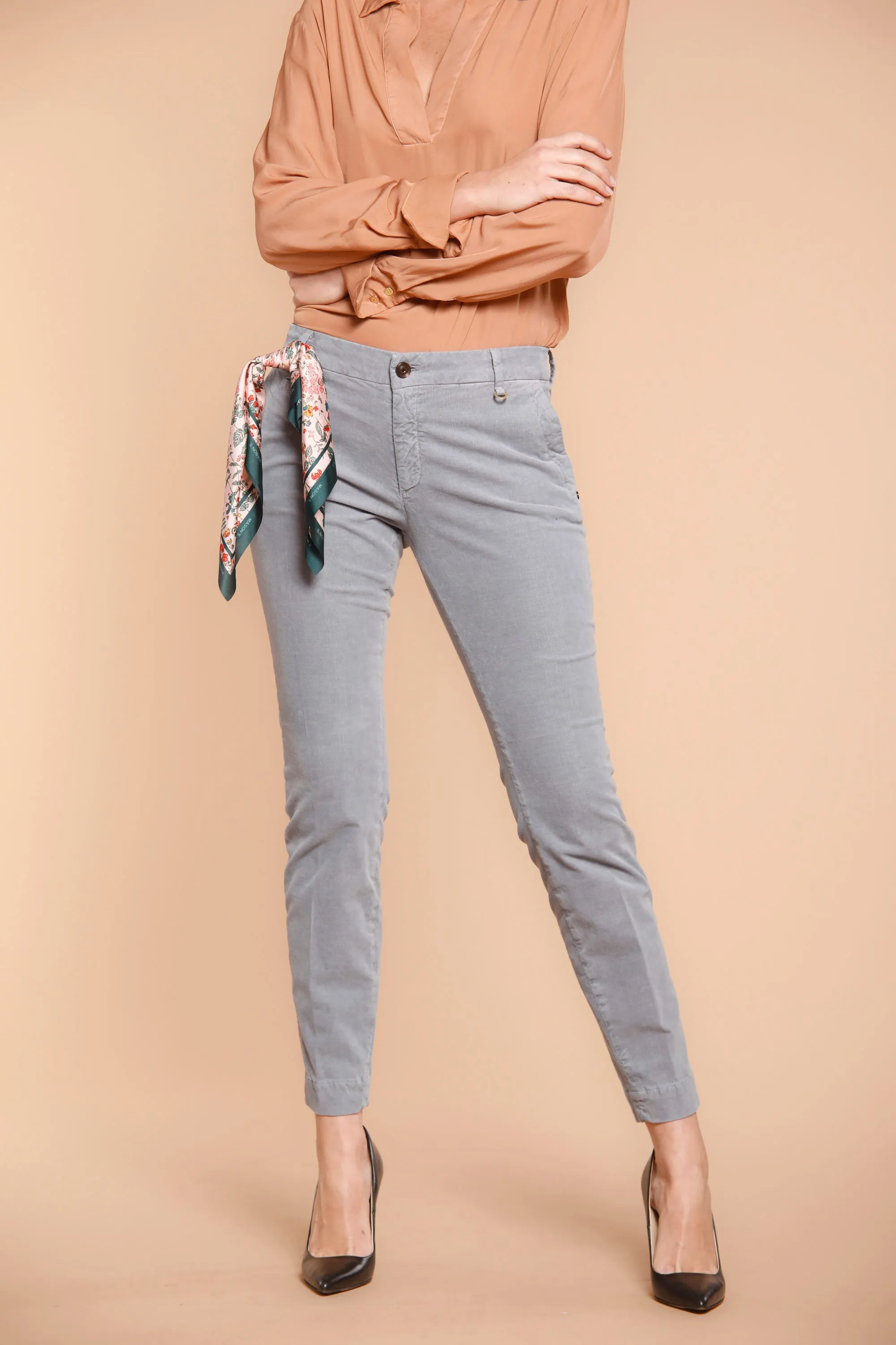 Jaqueline Archivio woman velvet milleraies chino pants curvy sold by Mason's