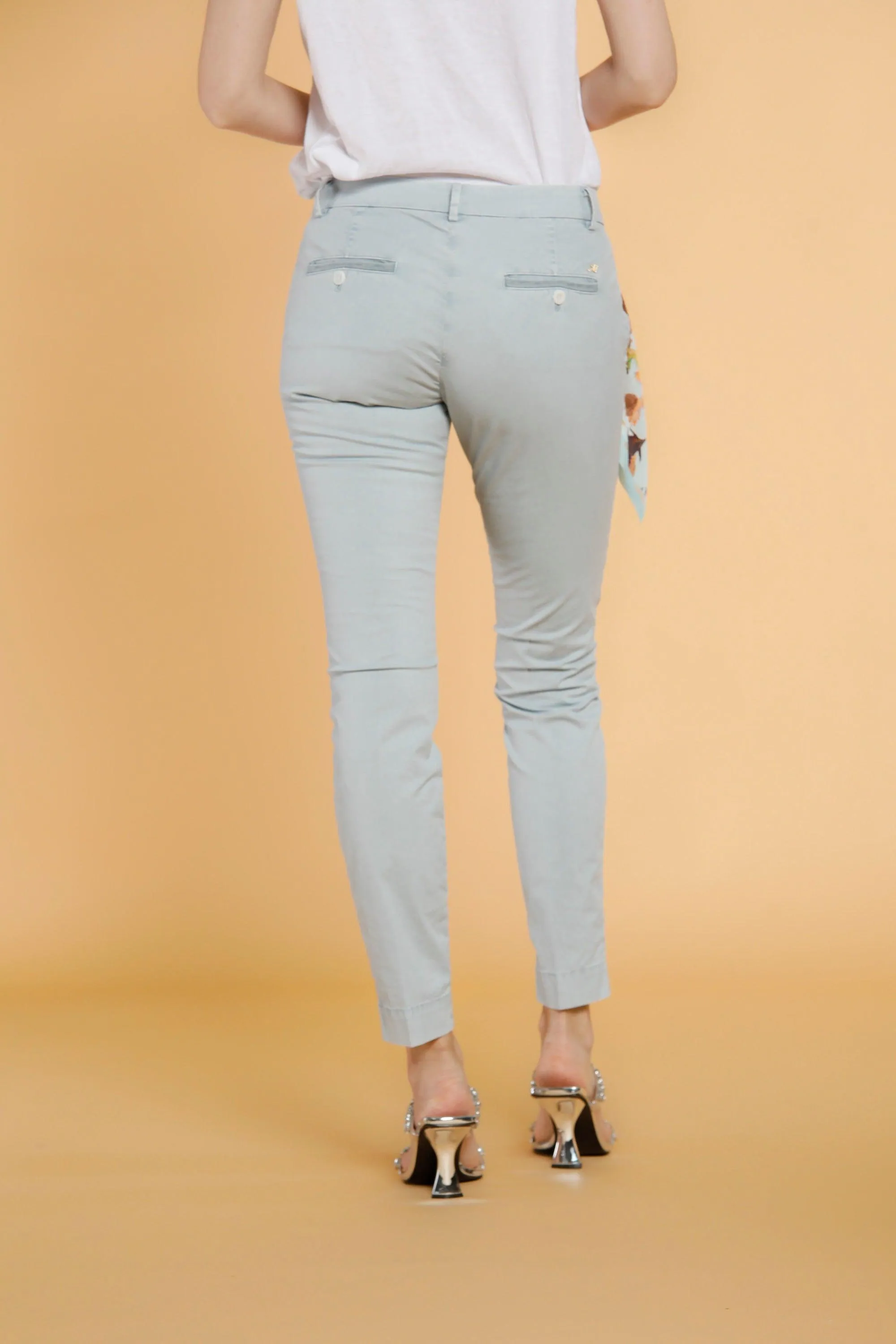 Jaqueline Archivio woman chino pants in stretch cotton icon washes curvy sold by Mason's product image thumbnail 4