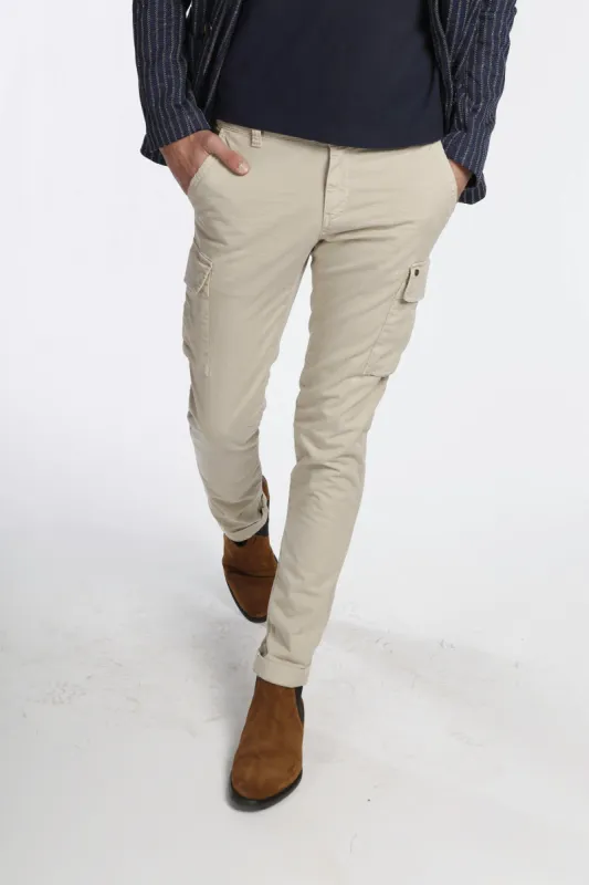 Chile man cargo pants in cotton extra slim ① sold by Mason's