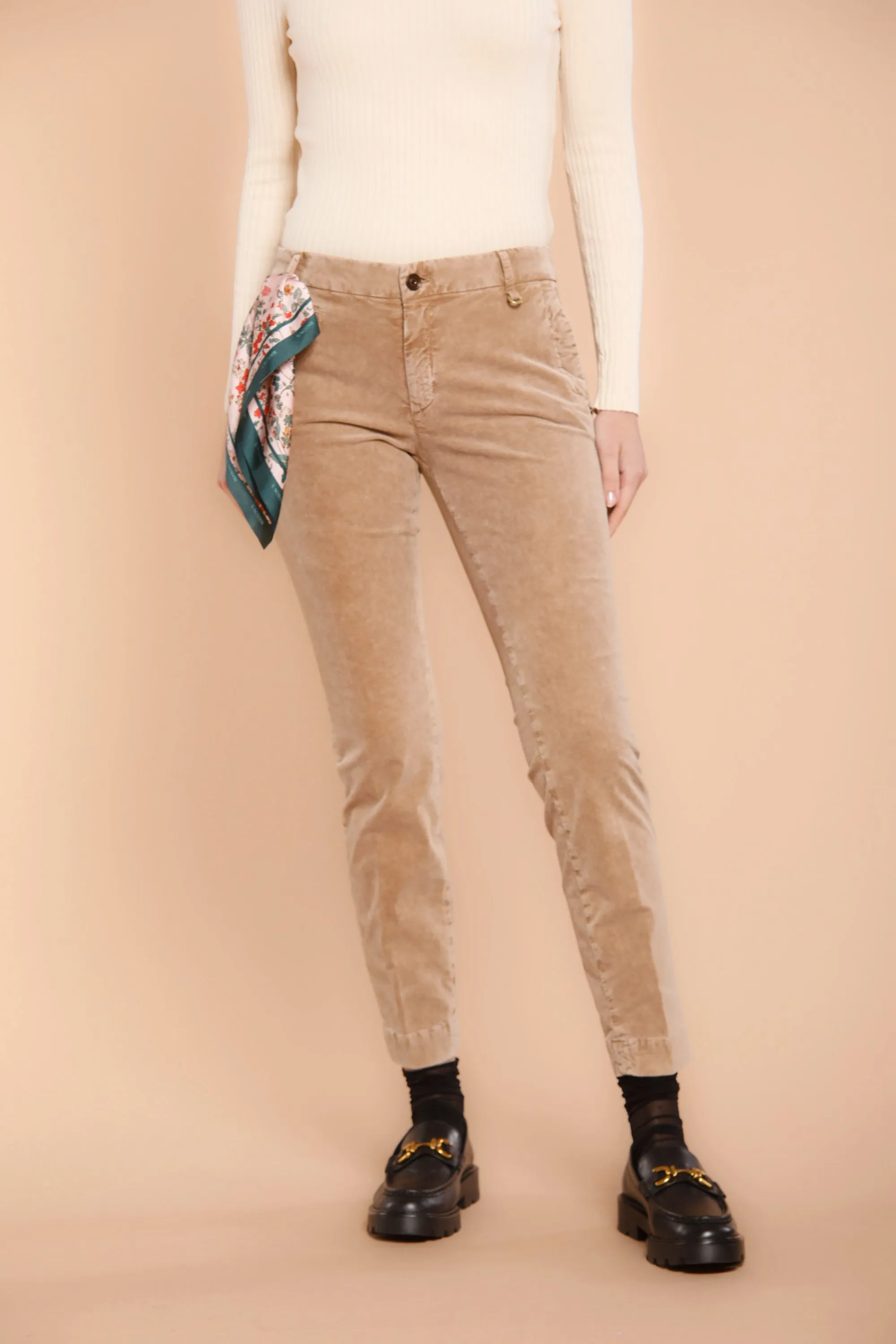 Jaqueline Archivio woman velvet milleraies chino pants curvy sold by Mason's