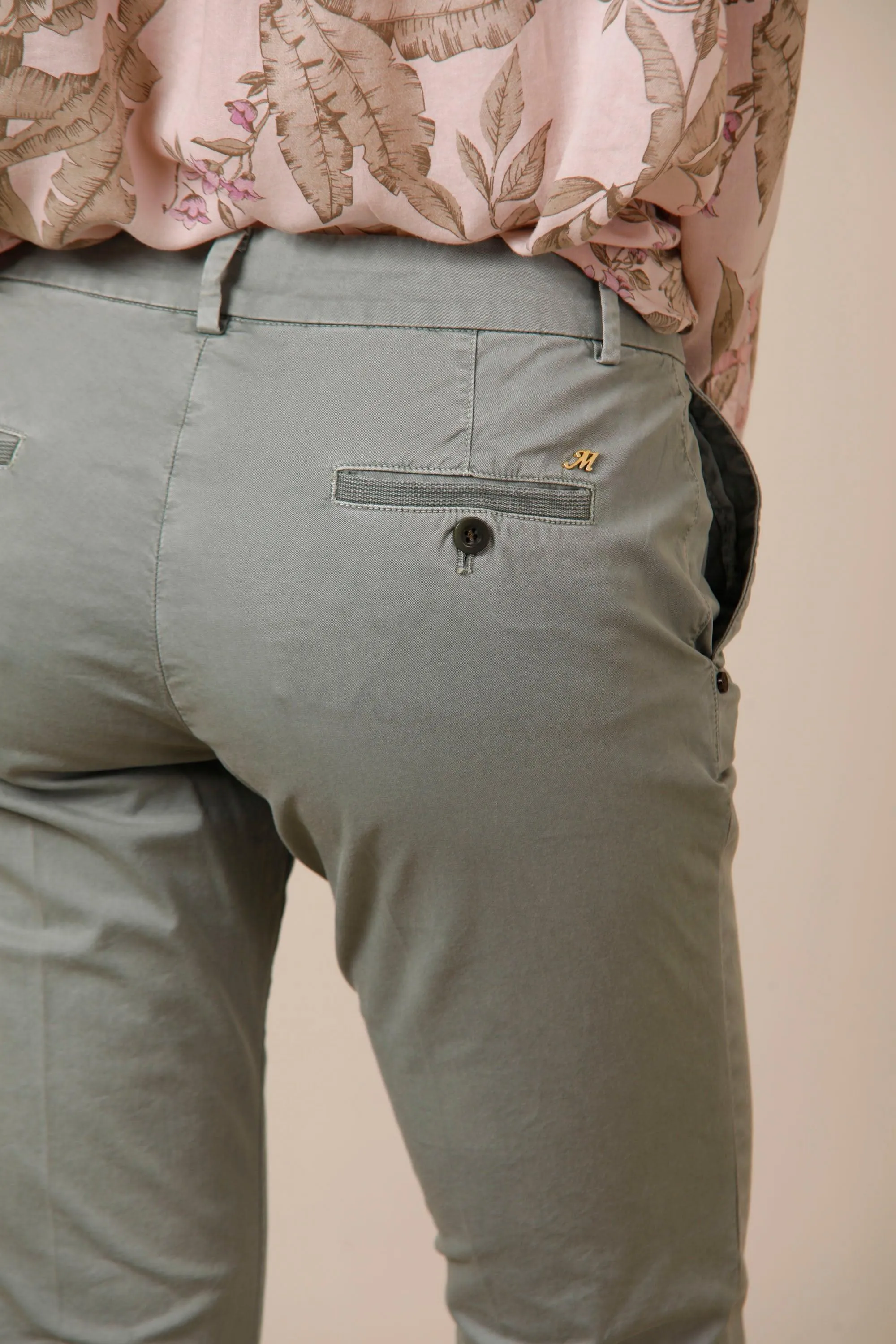 Jaqueline Archivio woman chino pants in stretch cotton icon washes curvy sold by Mason's product image thumbnail 5