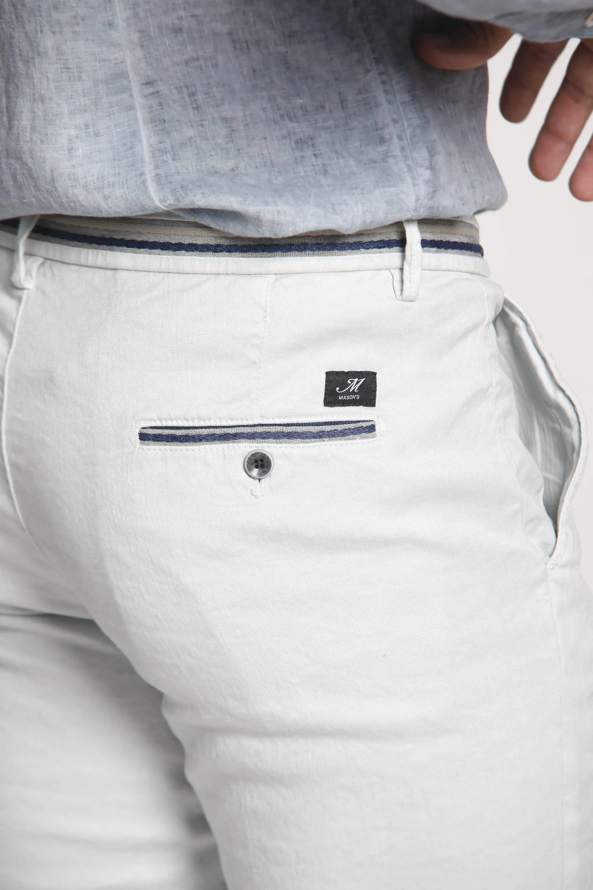 Torino Oxford man chino pants in linen and cotton with ribbon slim sold by Mason's product image thumbnail 4