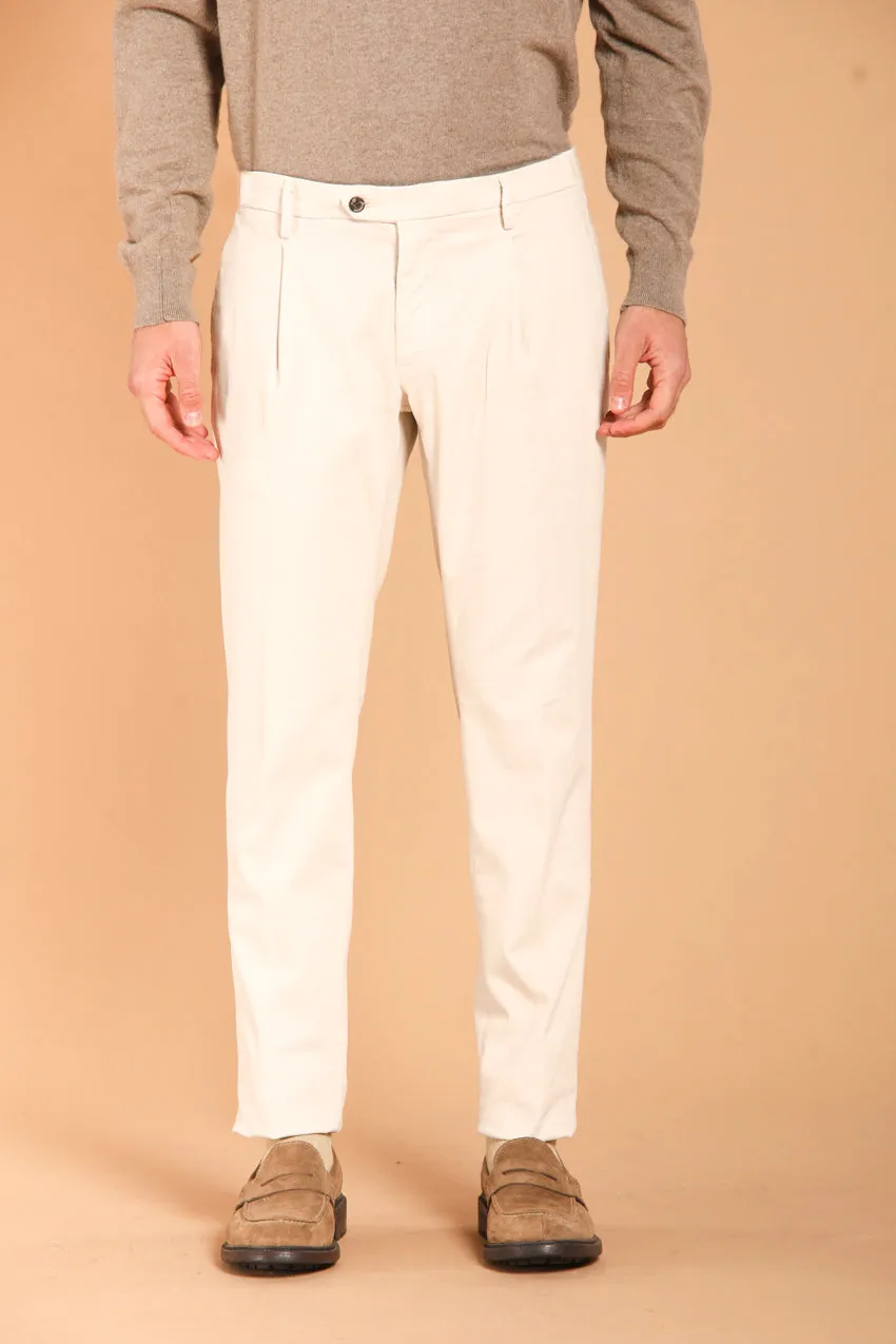 Genova Style men's chino pants in gabardine regular fit sold by Mason's