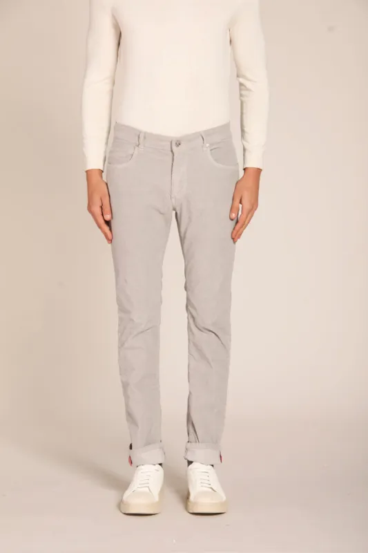 Harris men's pants 5-pocket in velvet 1000 stripes slim fit sold by Mason's