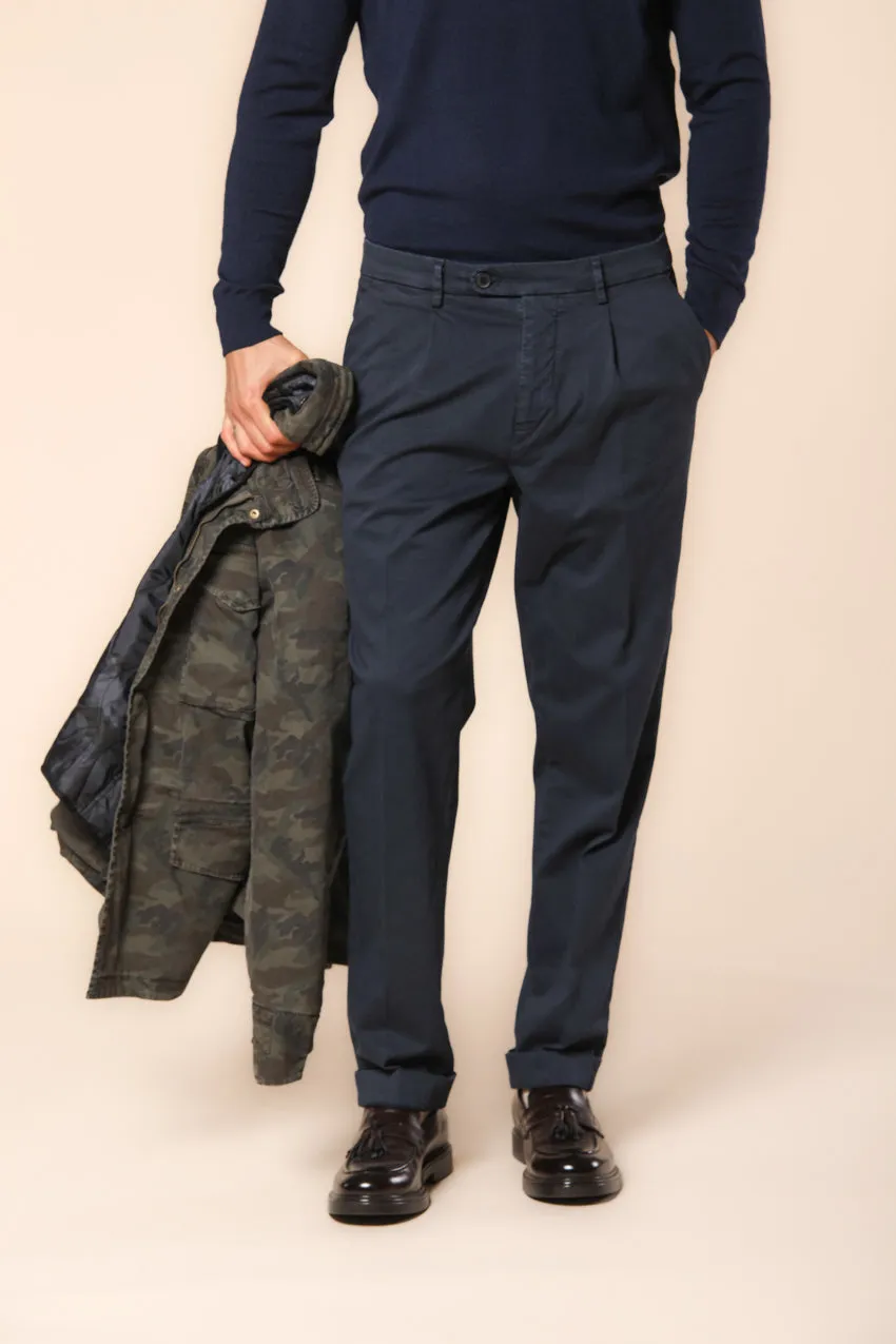 Boston 1 Pinces men's chino pants relaxed fit sold by Mason's