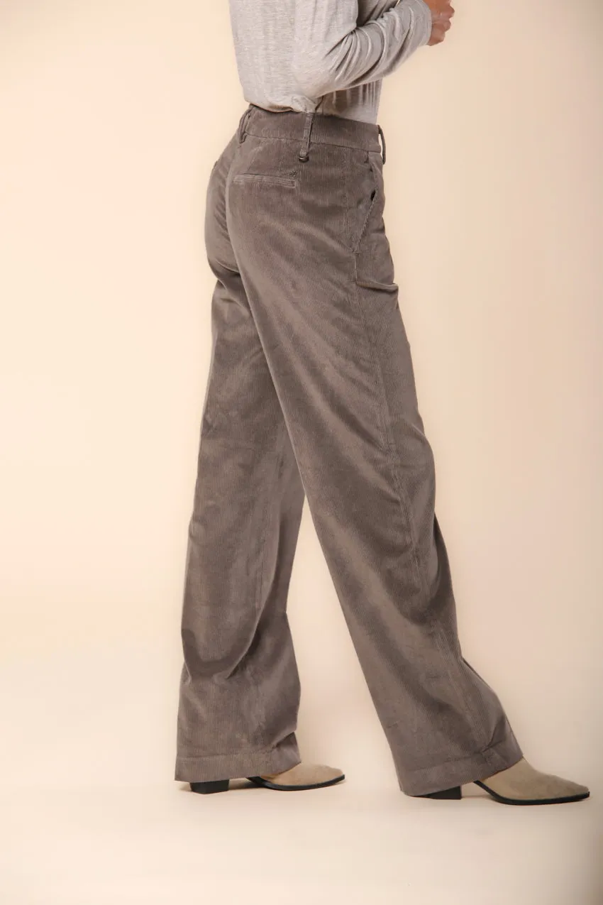 New York Straight women's chino pants in velvet corduroy straight fit sold by Mason's product image thumbnail 4