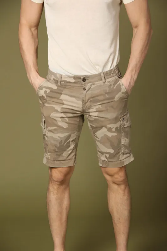 Chile men's cotton cargo shorts with slim camouflage pattern ① sold by Mason's