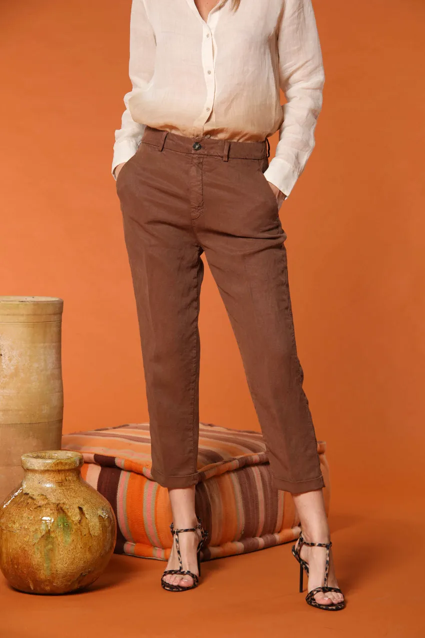 Linda Summer women's chino jogger pants in woven mat fabric relaxed fit sold by Mason's