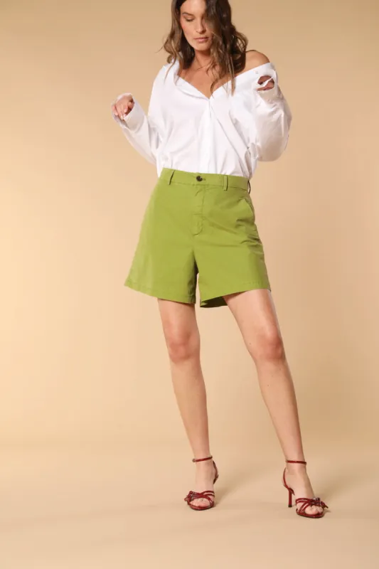 New York Cozy women's chino bermuda shorts in parachute canvas with a lyocell and cotton blend relaxed fit sold by Mason's