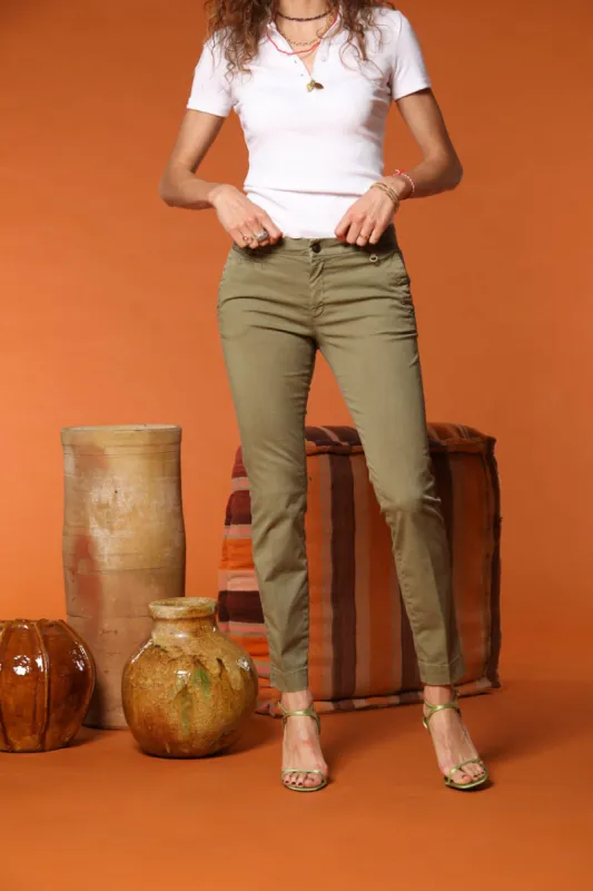 Jaqueline Archivio women's chino pants in gabardine slim fit sold by Mason's
