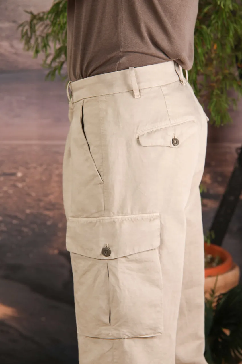 Cargo 22 men's cargo pants in broken cotton-hemp fabric with a relaxed fit sold by Mason's product image thumbnail 2