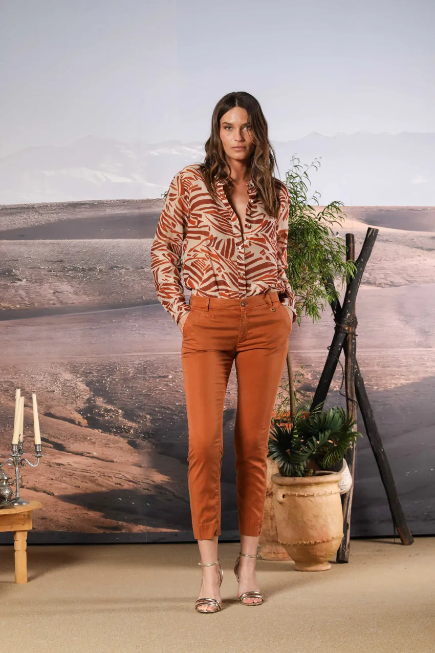 Jaqueline Capri women's chino pants in twill slim fit sold by Mason's