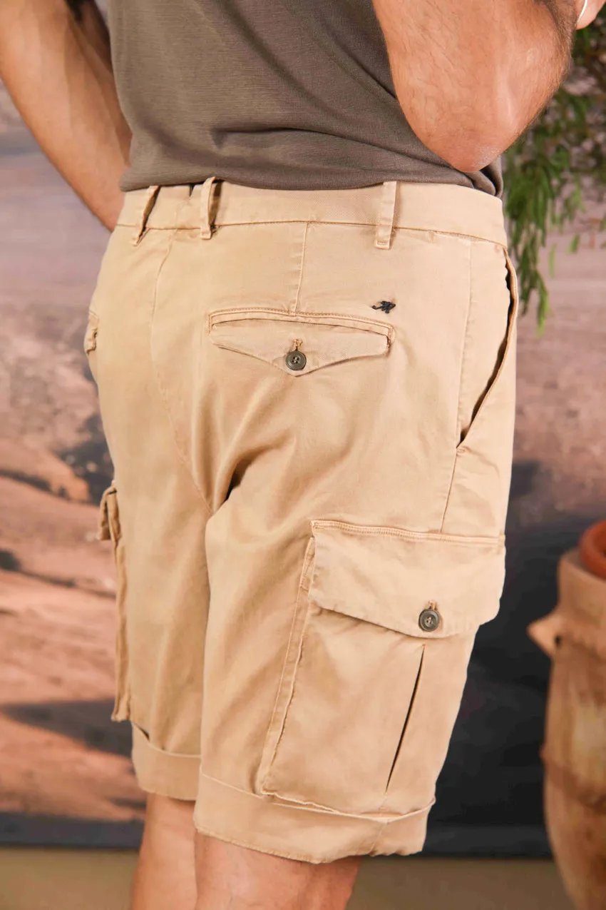 Cargo 22 men's cargo bermuda shorts in stretch cotton-silk gabardine Relaxed fit sold by Mason's product image thumbnail 2