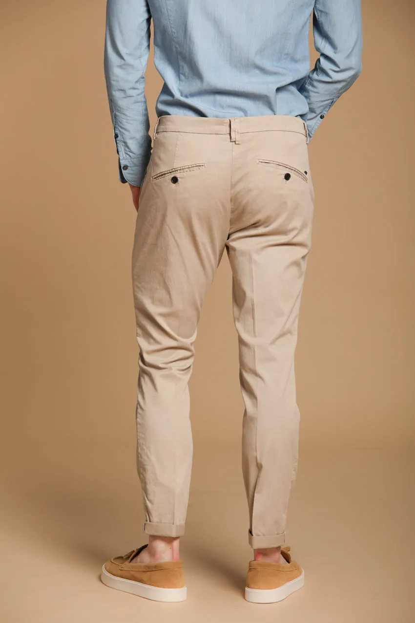 Osaka 1 Pinces men’s chino pants in cotton and lyocell twill carrot fit sold by Mason's product image thumbnail 4