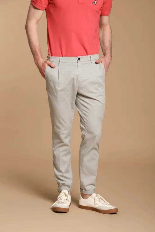 Osaka 1 Pinces men’s chino pants in cotton and lyocell twill carrot fit sold by Mason's