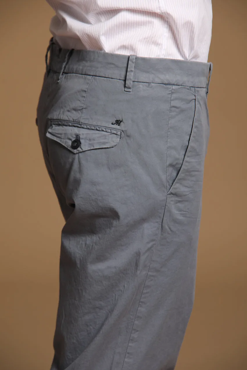 Chinos 22 men's chino pants in lightweight stretch pima cotton Relaxed fit sold by Mason's product image thumbnail 2