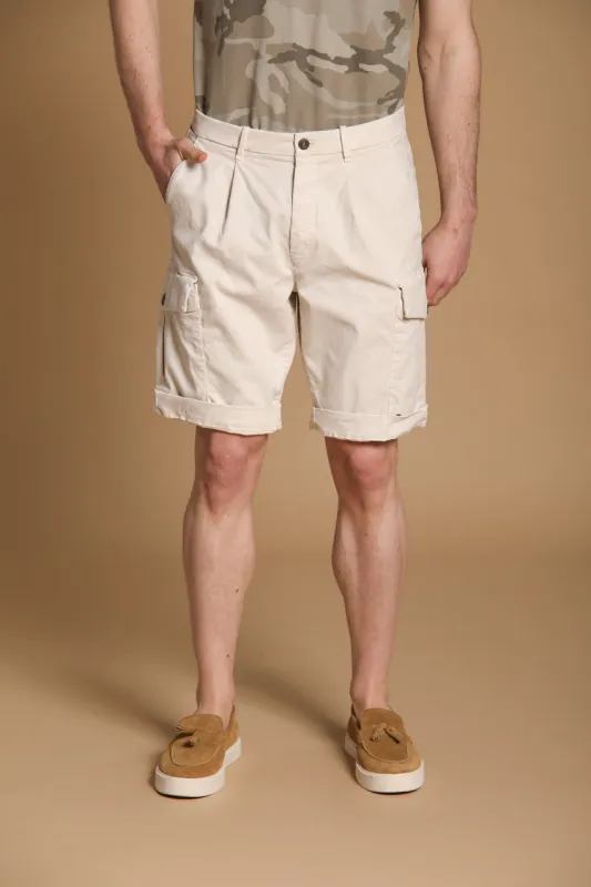 Cargo 22 men's cargo bermuda shorts in stretch cotton-silk gabardine Relaxed fit sold by Mason's