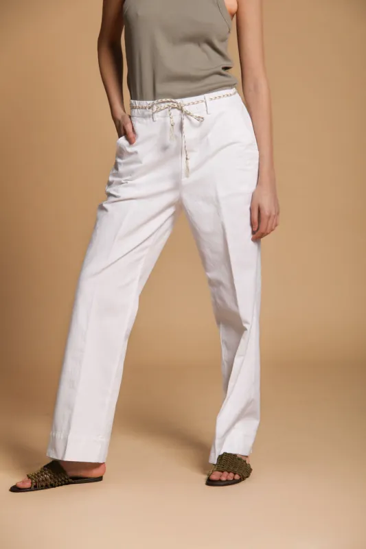 New York Cozy Straight women's chino pants in linen and cotton twill straight fit sold by Mason's