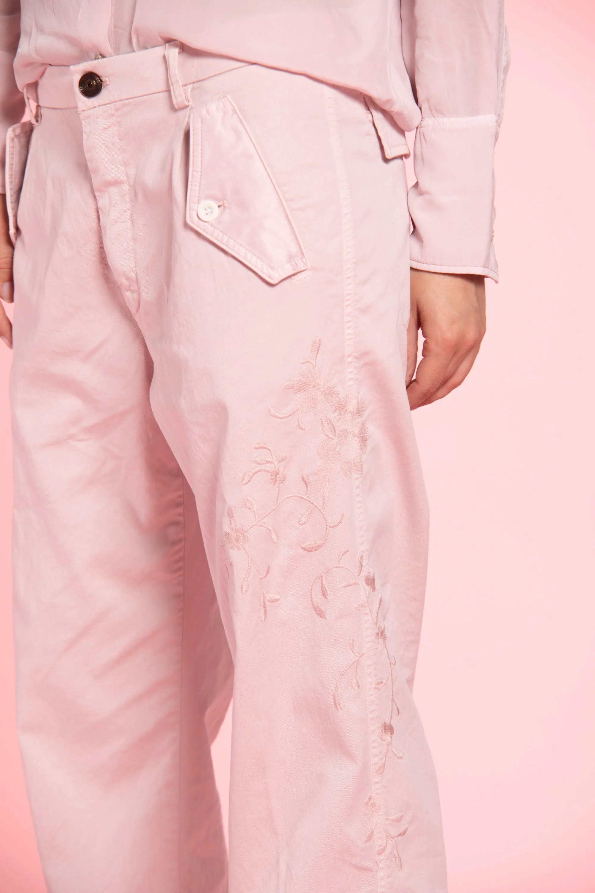 Evita woman cargo pants in tencel and cotton with embroidery curvy sold by Mason's product image thumbnail 3