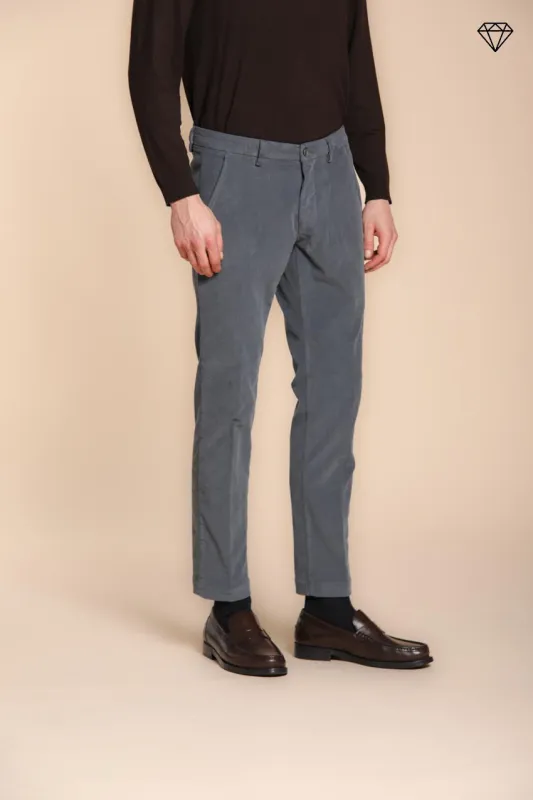 Torino men's chino pants in 1500-ridge corduroy slim fit ① sold by Mason's