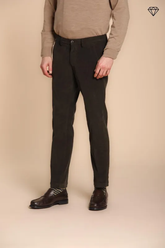 Torino men's chino pants in 1500-ridge corduroy slim fit ① sold by Mason's