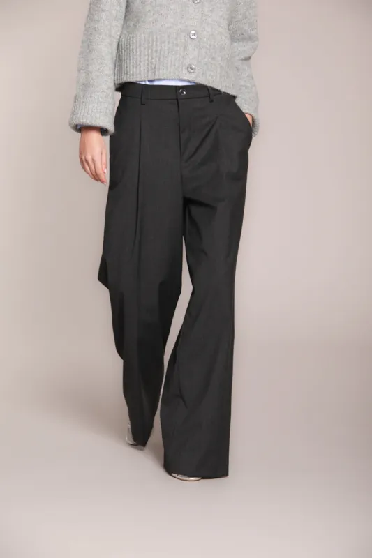 Ny Wide Pinces women’s chino pants in solid wool wide leg fit sold by Mason's