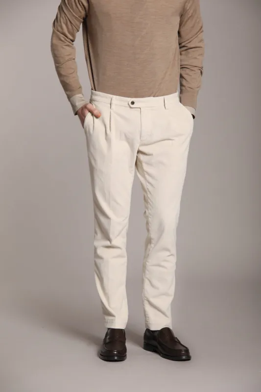 New York Time 1 Pinces men's chino pants in 500-line velvet regular fit sold by Mason's