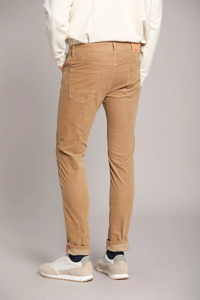 Harris men’s 5-pocket pants in 1000-wale corduroy slim fit sold by Mason's product image thumbnail 4